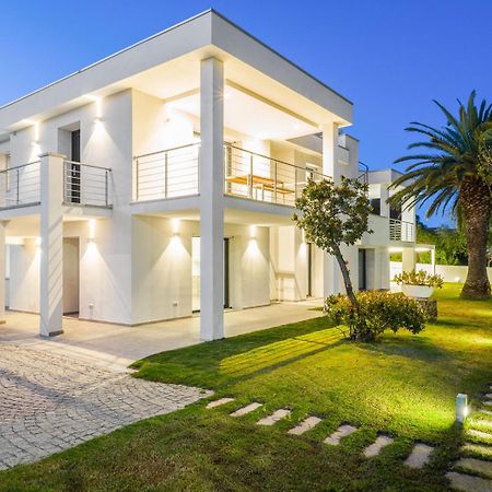 Wlofts 11, 12 & 14 By Klodge Olbia Luaran gambar