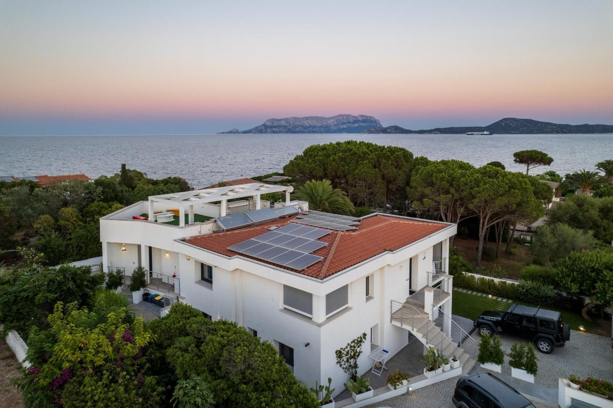 Wlofts 11, 12 & 14 By Klodge Olbia Luaran gambar